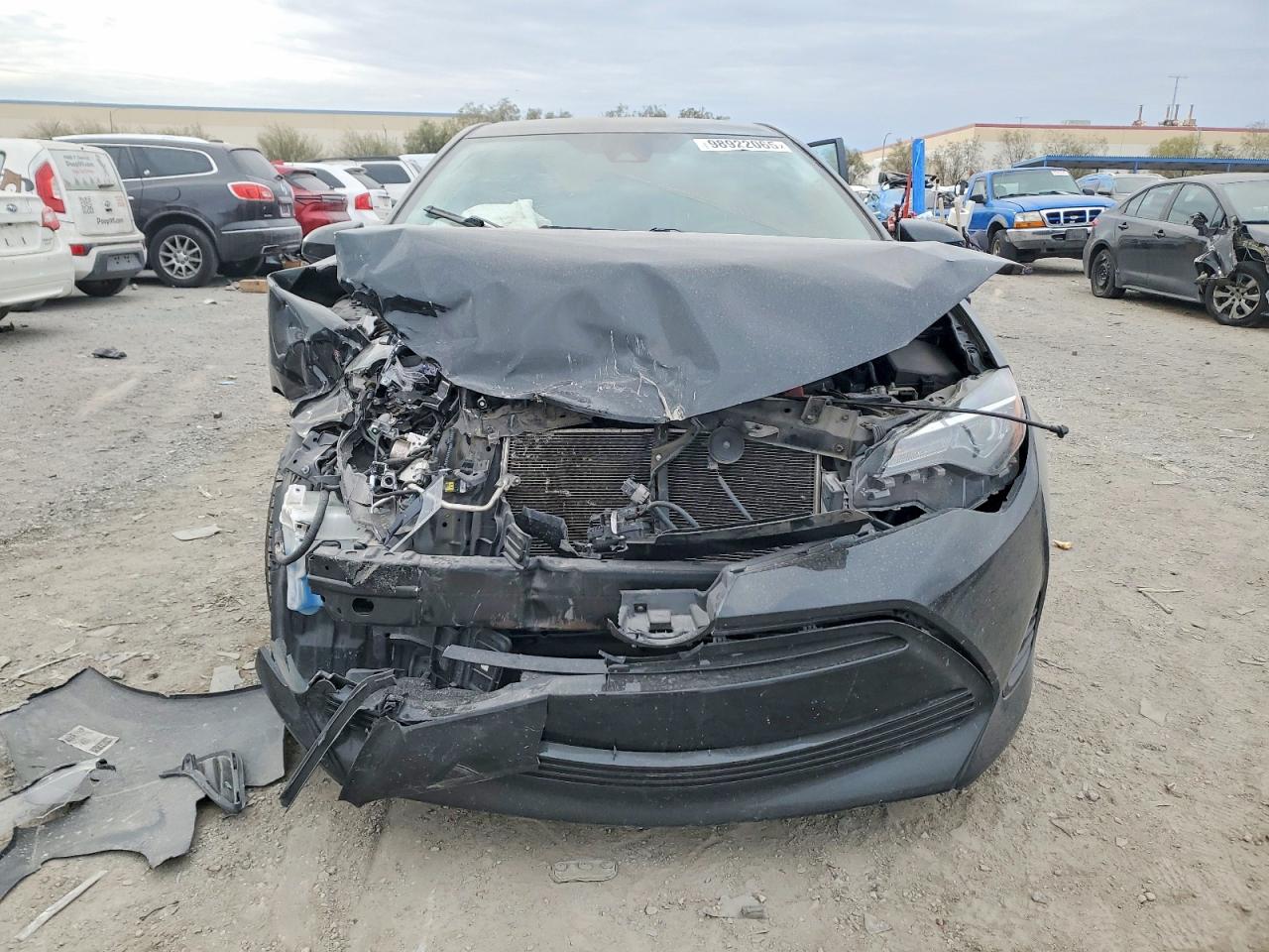 2017 TOYOTA COROLLA L photo 5