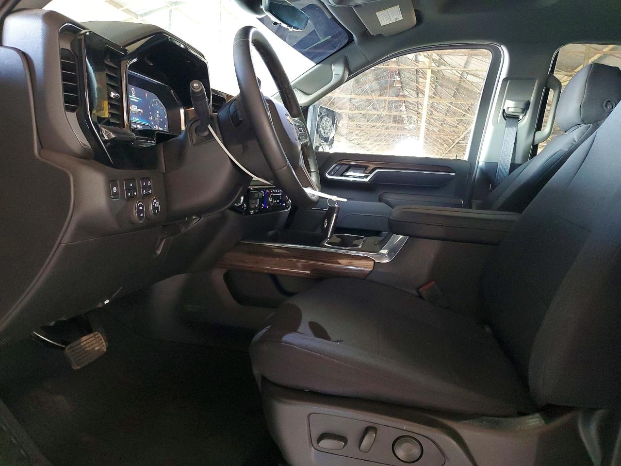 2025 CHEVROLET SILVERADO K2500 HEAVY DUTY LT photo 7