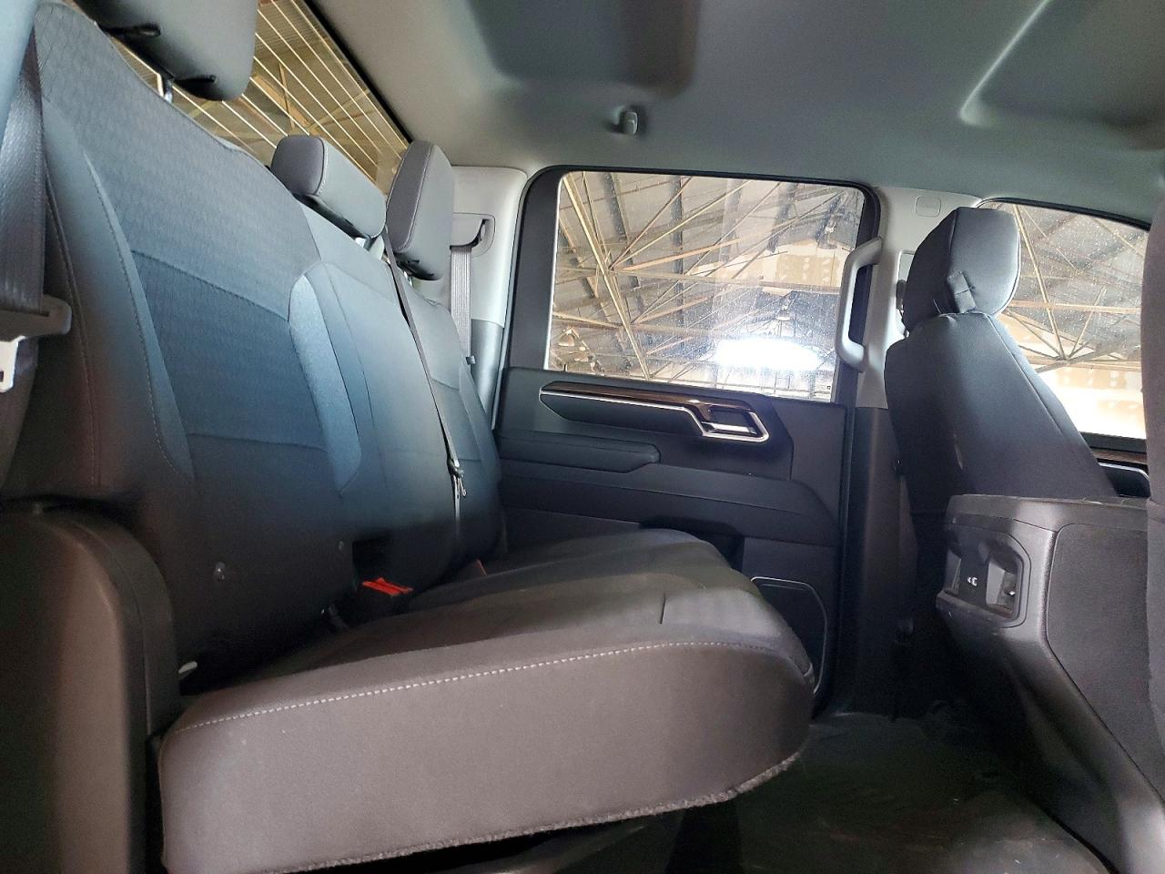 2025 CHEVROLET SILVERADO K2500 HEAVY DUTY LT photo 10