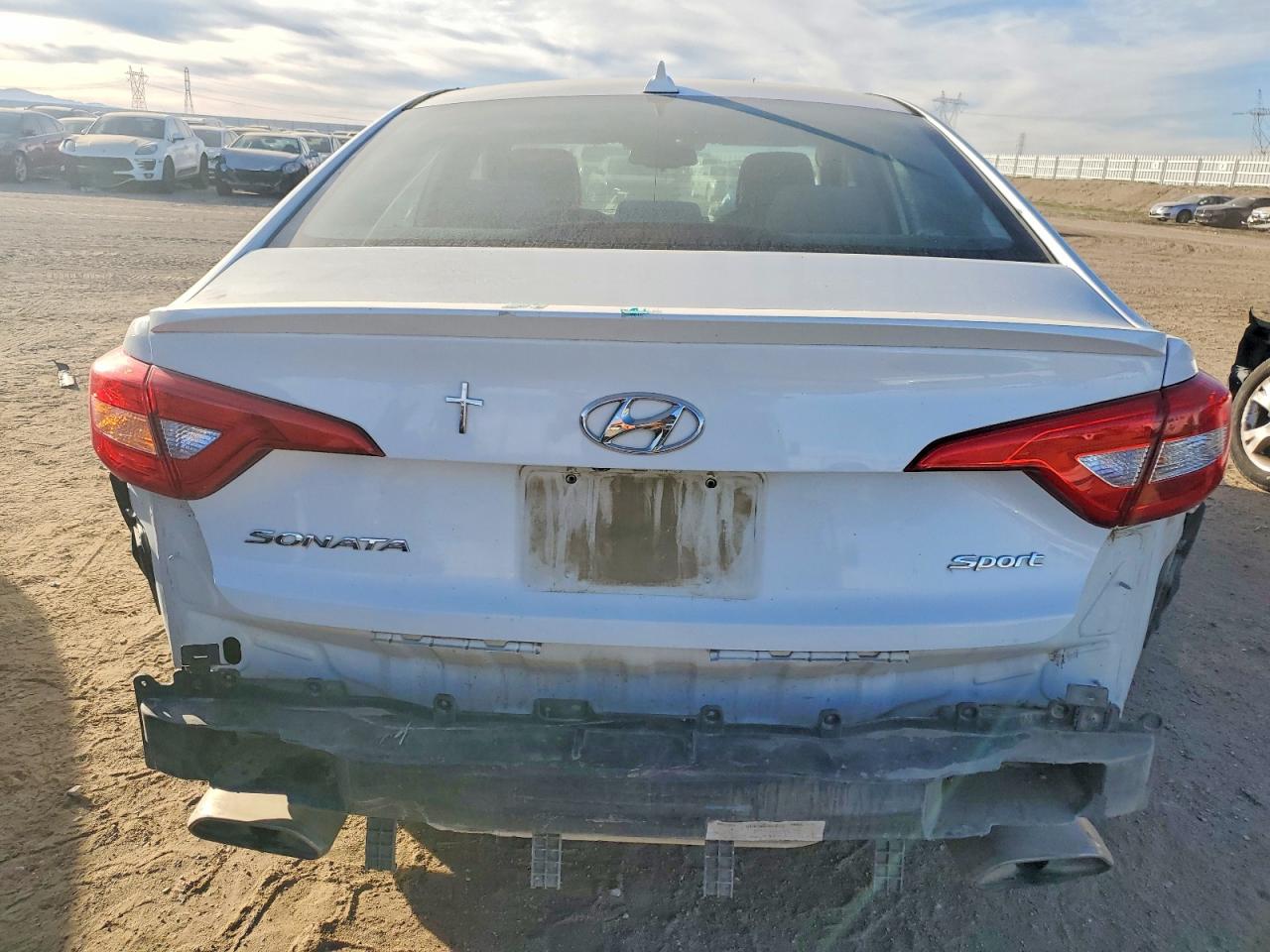 2015 HYUNDAI SONATA SPORT photo 16