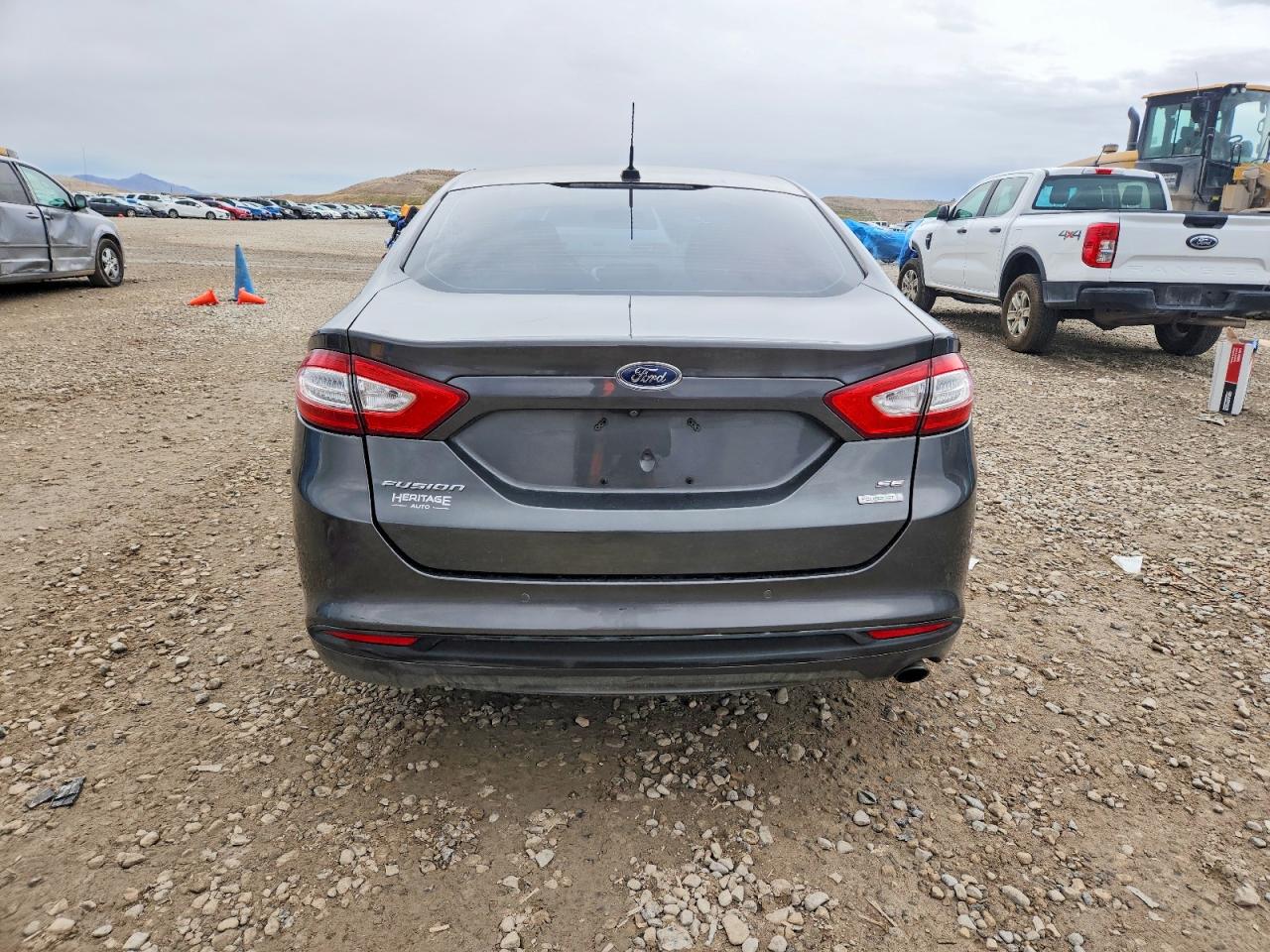 2016 FORD FUSION SE photo 6