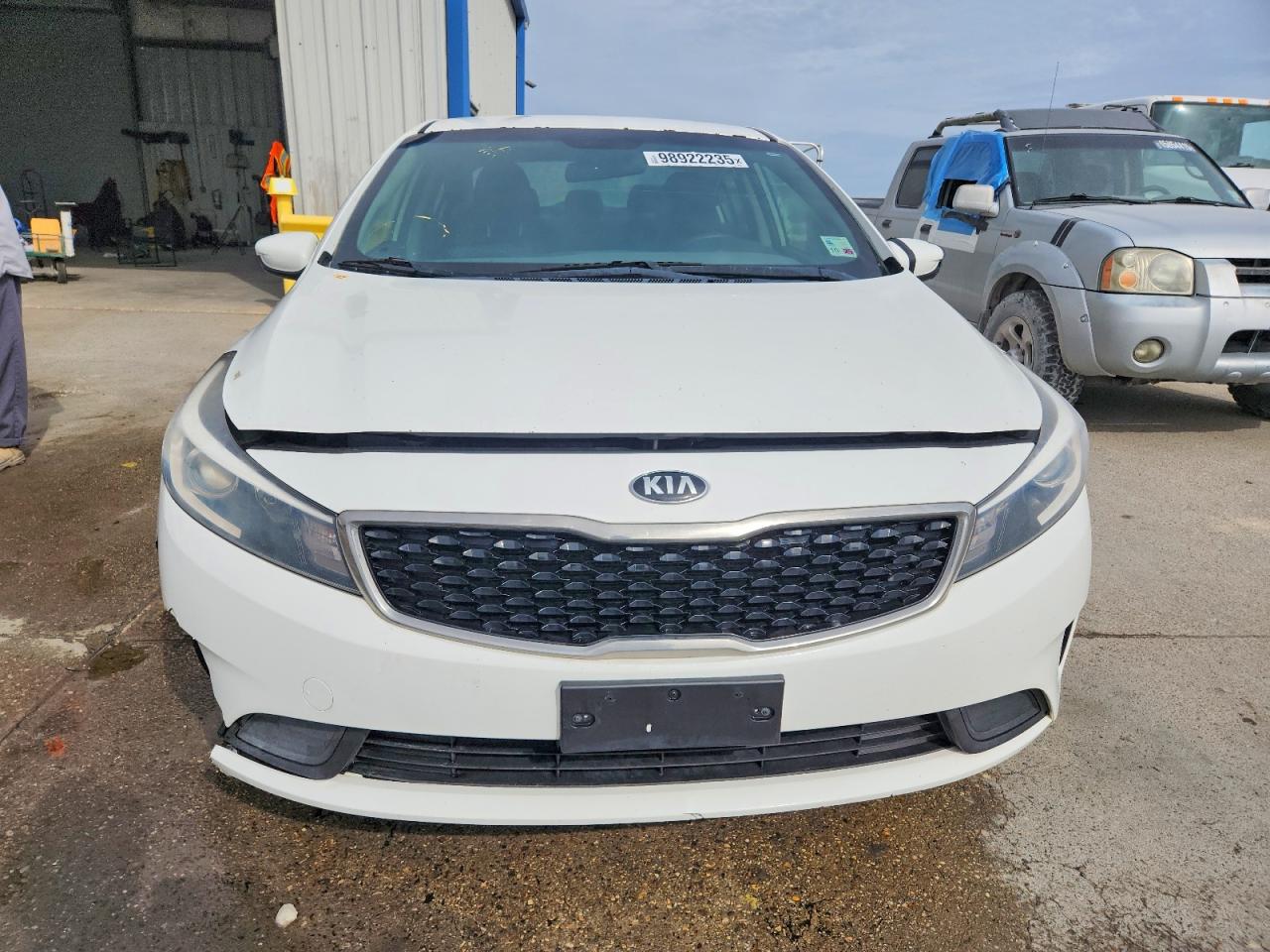 2017 KIA FORTE LX photo 9