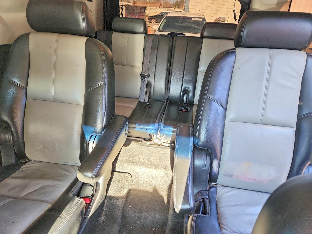 2007 CHEVROLET TAHOE C1500 photo 37