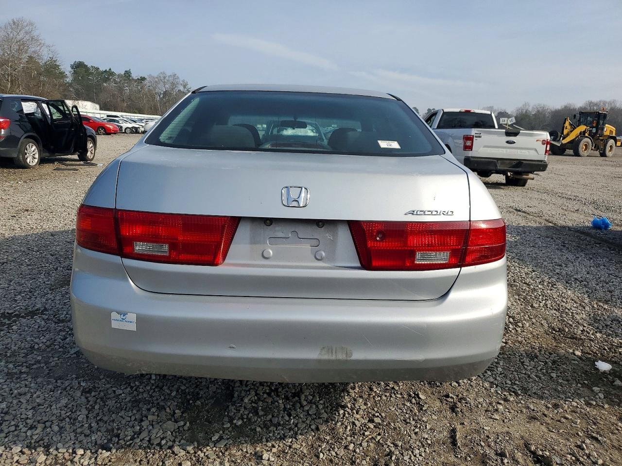 2005 HONDA ACCORD LX photo 6