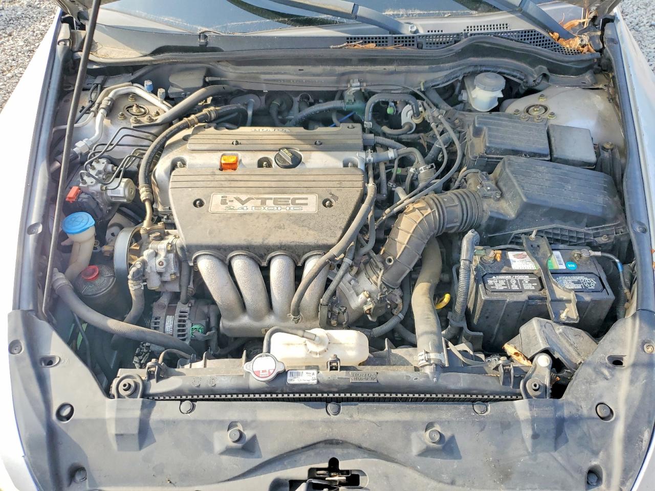 2005 HONDA ACCORD LX photo 11