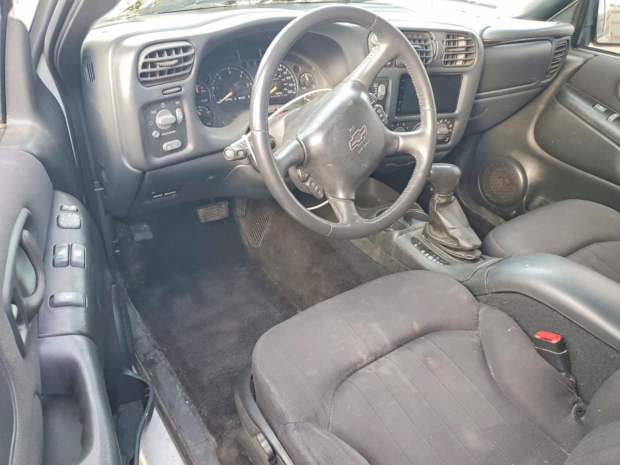 2003 CHEVROLET BLAZER photo 8