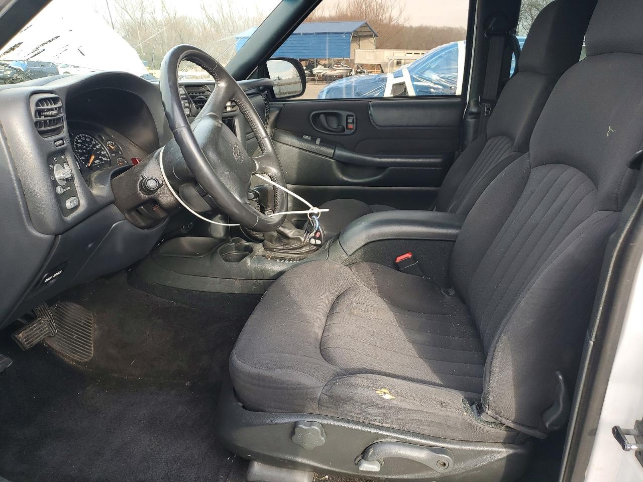 2003 CHEVROLET BLAZER photo 7