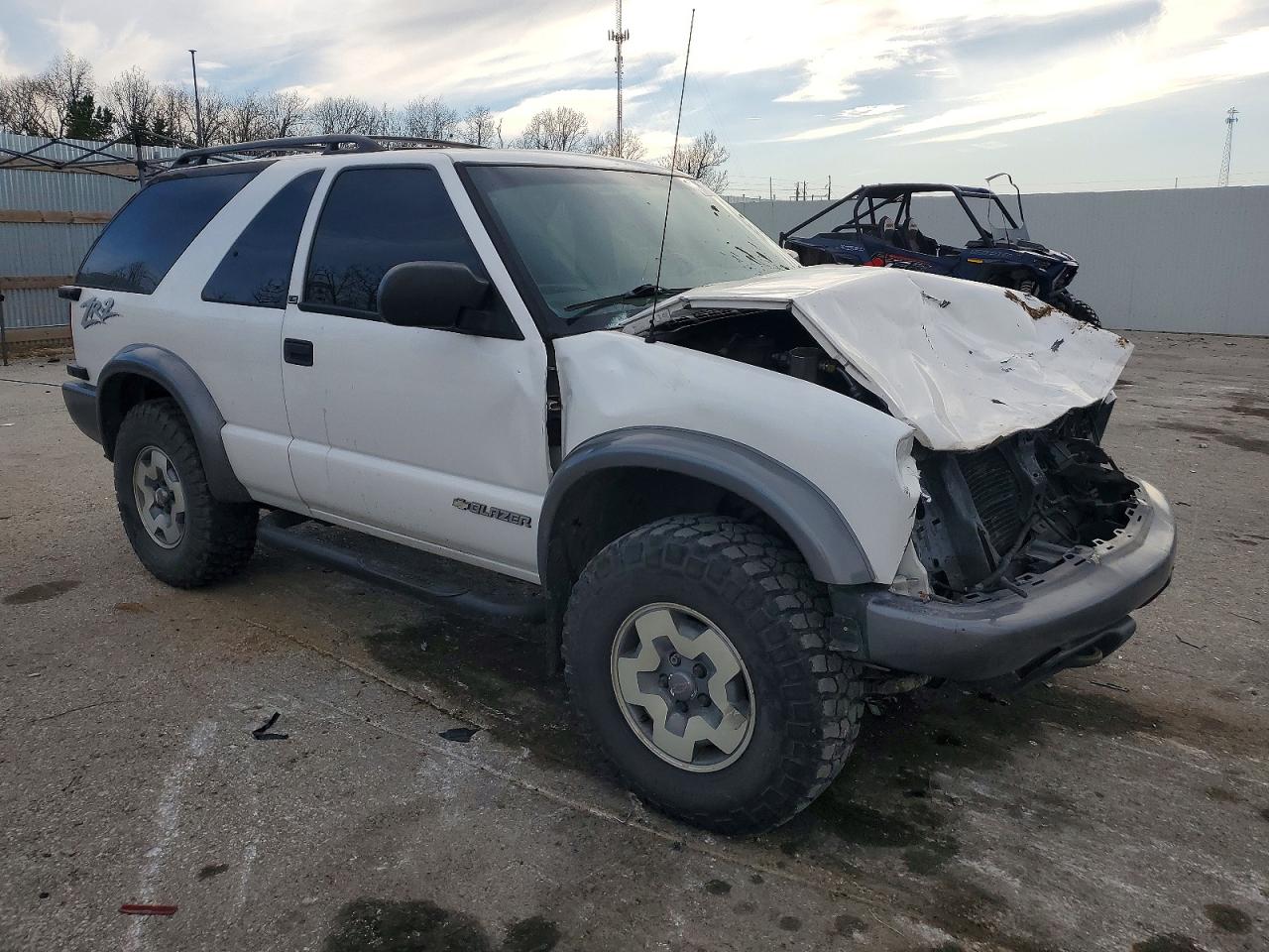 2003 CHEVROLET BLAZER photo 4