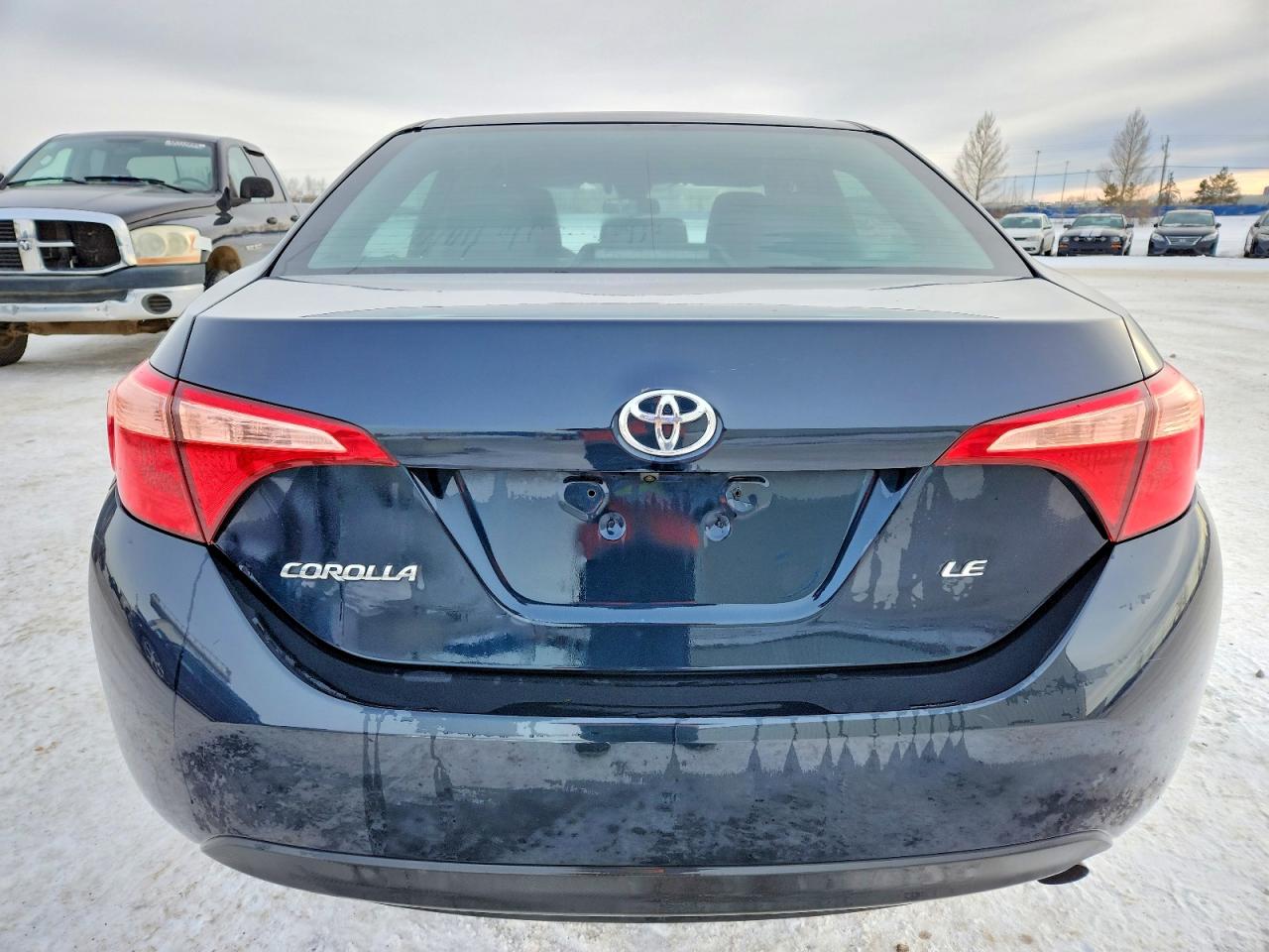 2019 TOYOTA COROLLA L photo 6