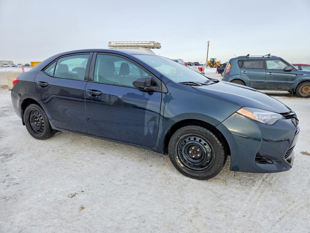 2019 TOYOTA COROLLA L photo 4