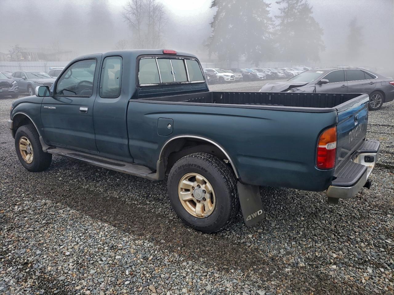 1996 TOYOTA TACOMA XTRACAB SR5 photo 2