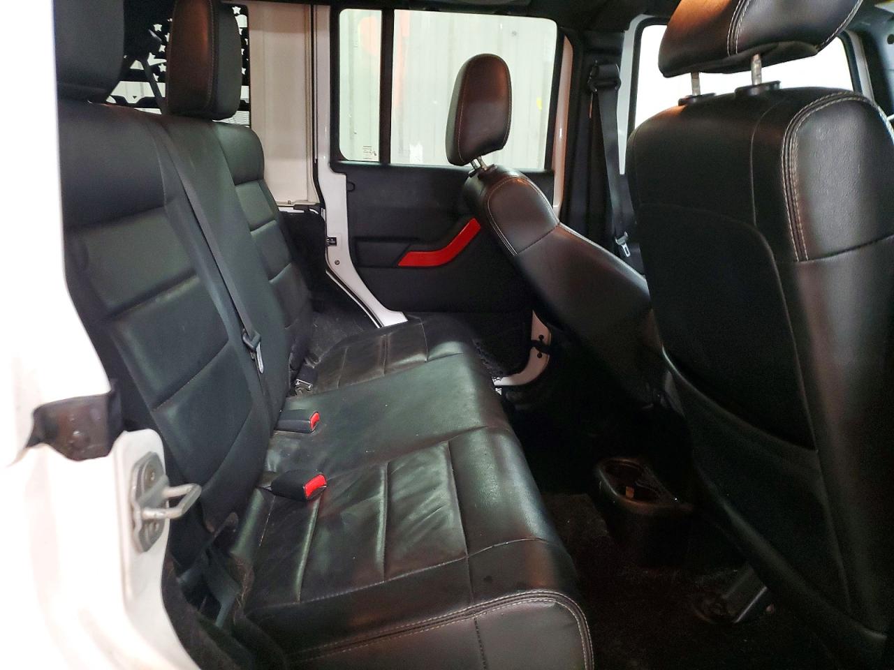 2012 JEEP WRANGLER UNLIMITED SAHARA photo 19