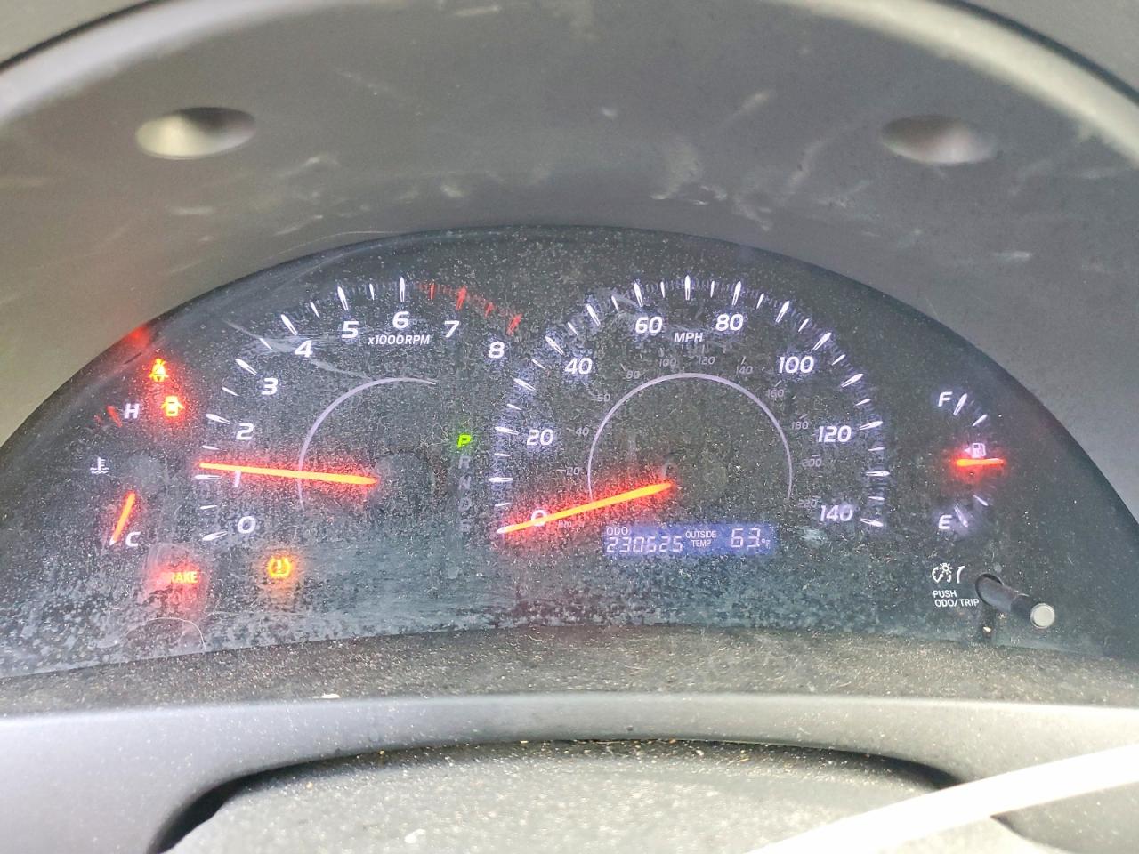 2011 TOYOTA CAMRY BASE photo 9