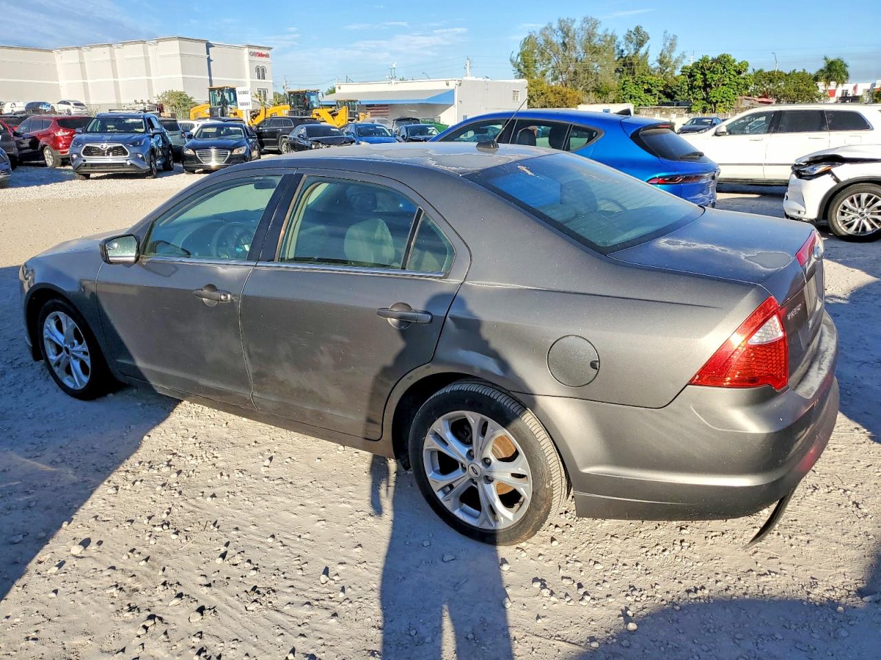 2012 FORD FUSION SE photo 2