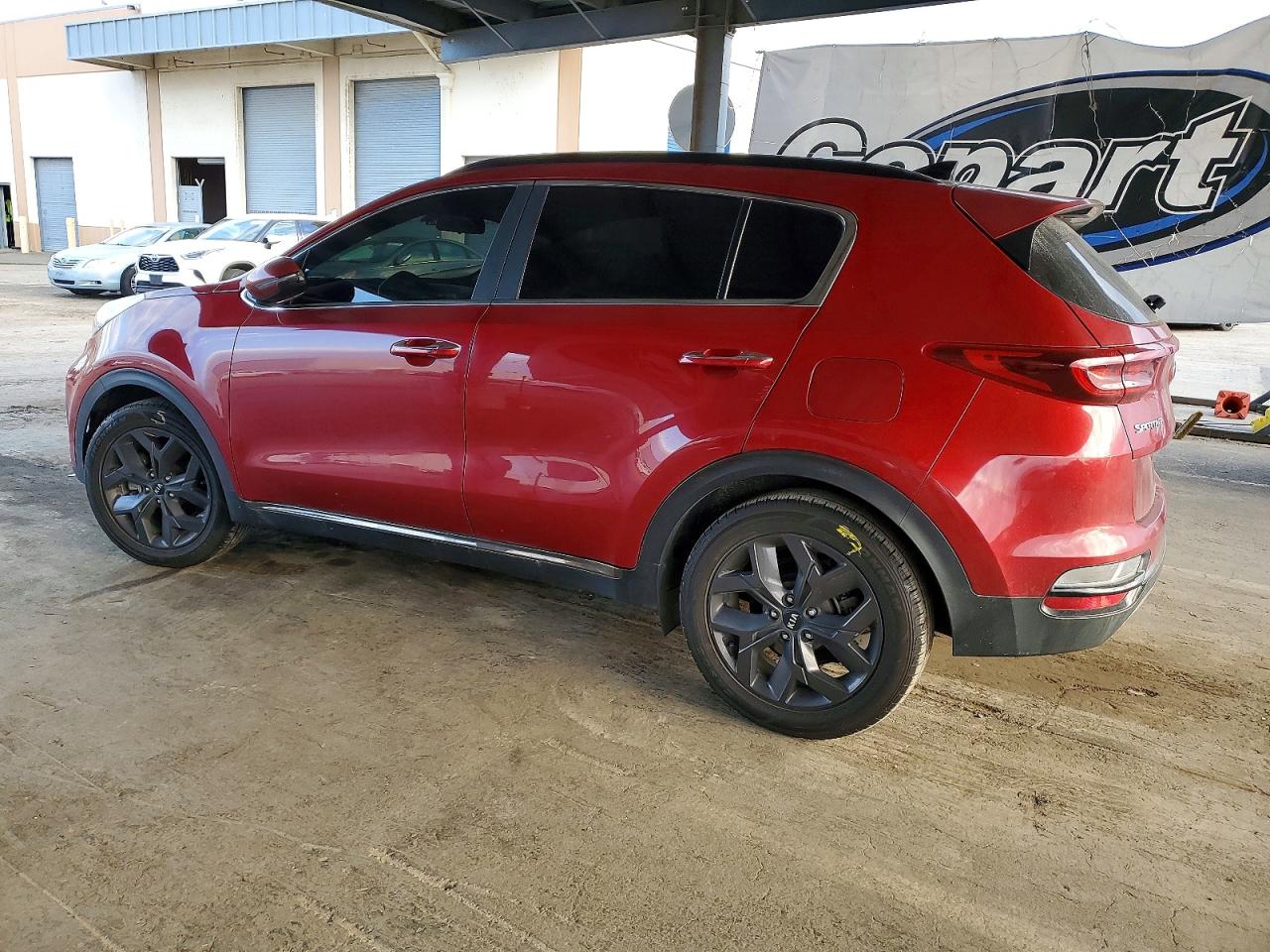 2020 KIA SPORTAGE S photo 2