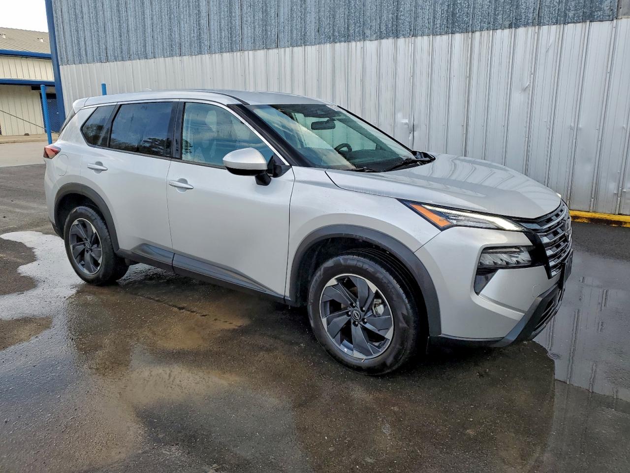 2025 NISSAN ROGUE SV photo 4