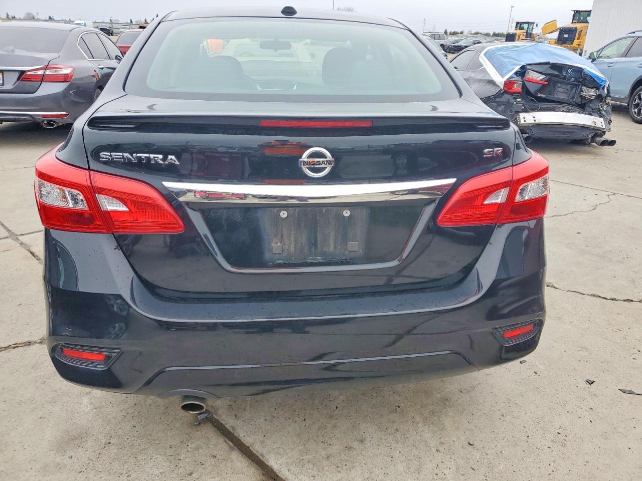 2019 NISSAN SENTRA S photo 6