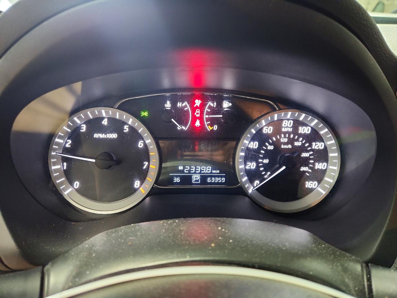 2015 NISSAN SENTRA S photo 9