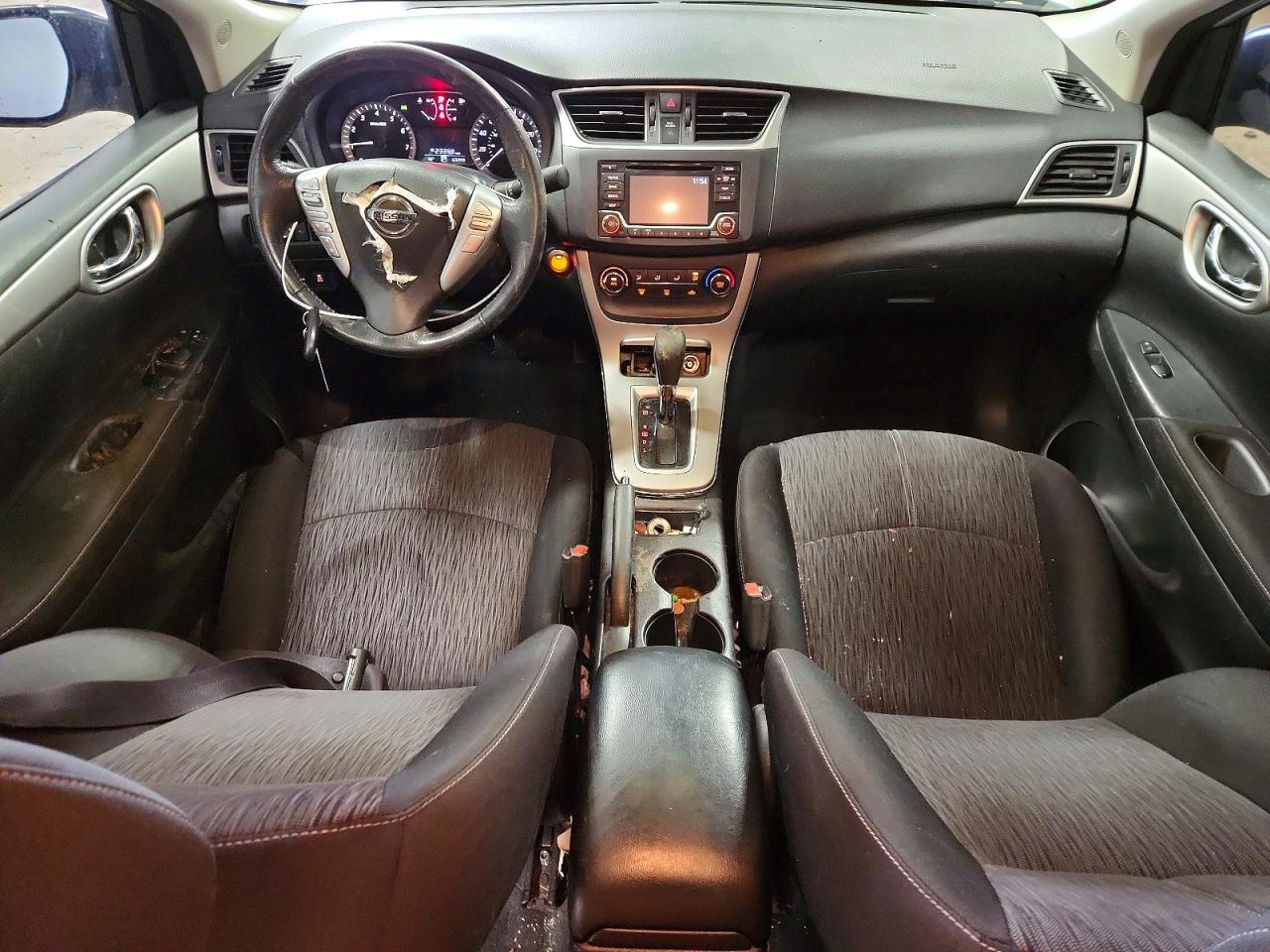 2015 NISSAN SENTRA S photo 8