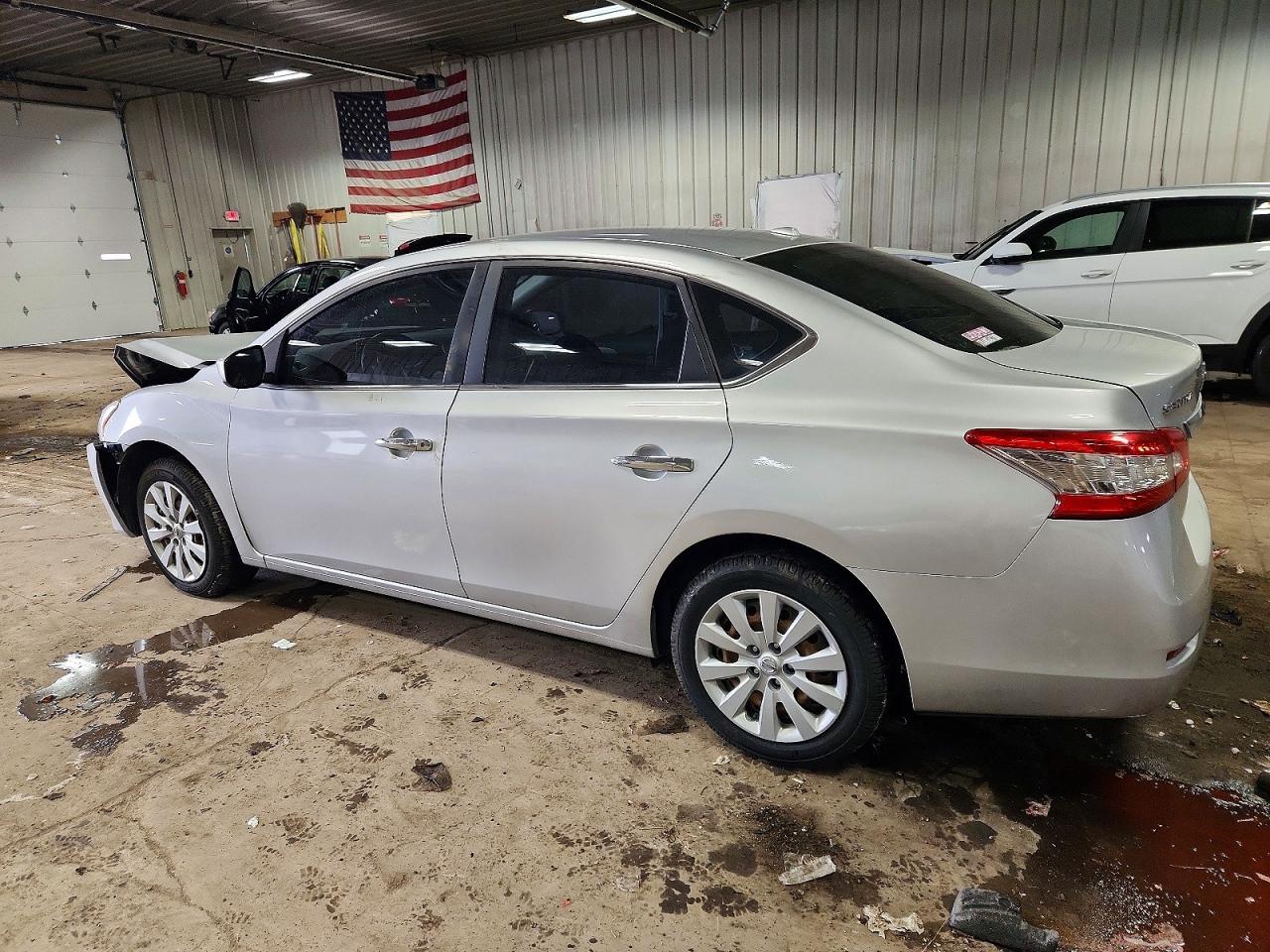 2015 NISSAN SENTRA S photo 2