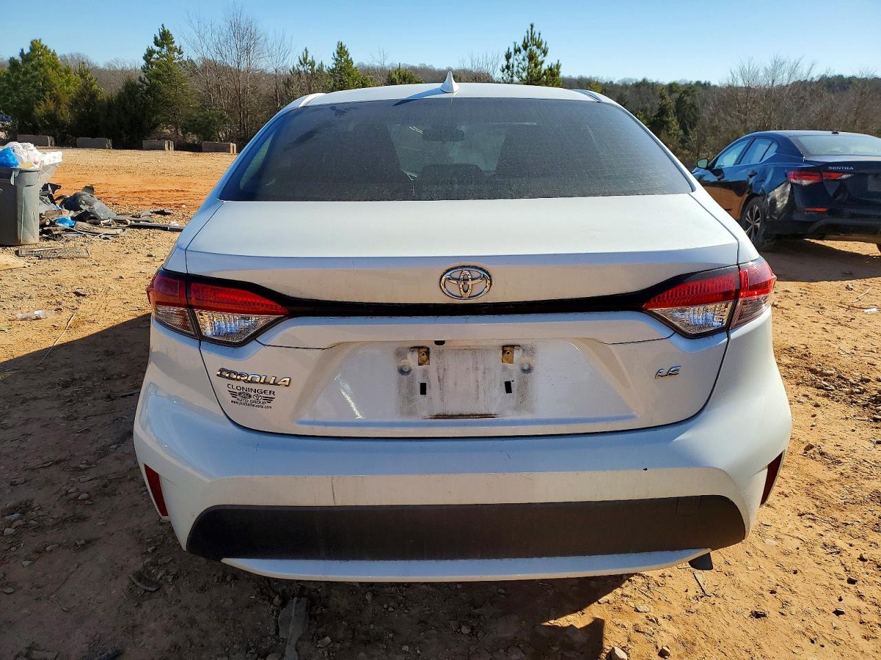 2021 TOYOTA COROLLA LE photo 16