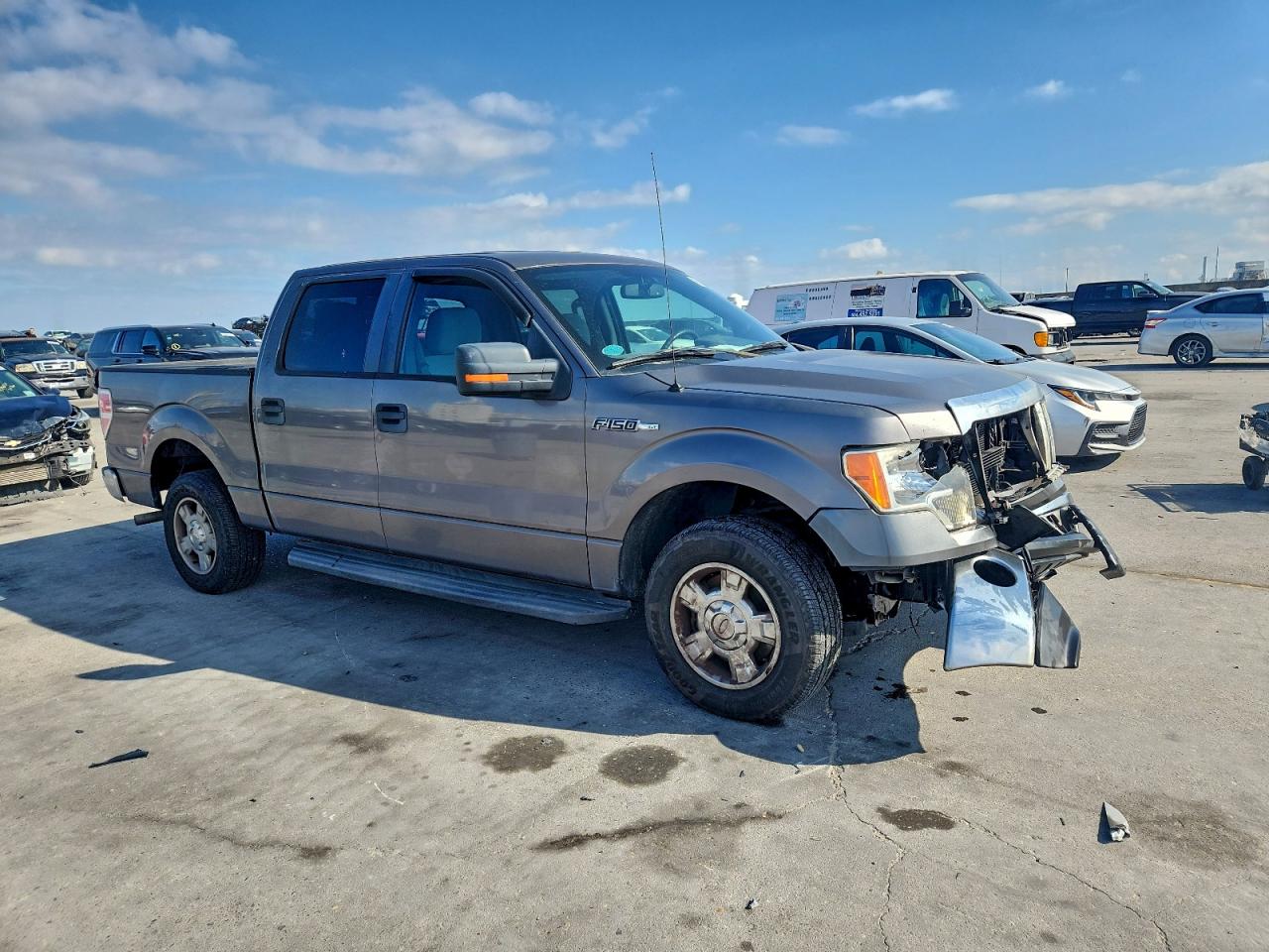 2013 FORD F150 SUPERCREW photo 4