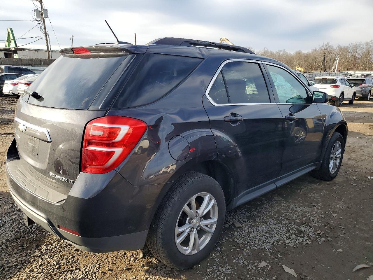 2016 CHEVROLET EQUINOX LT photo 3