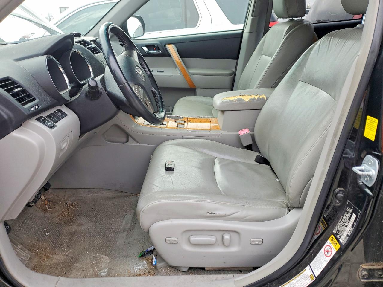 2010 TOYOTA HIGHLANDER HYBRID LIMITED photo 7