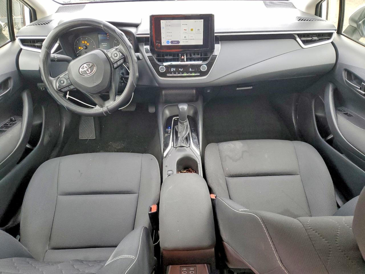 2024 TOYOTA COROLLA LE photo 8