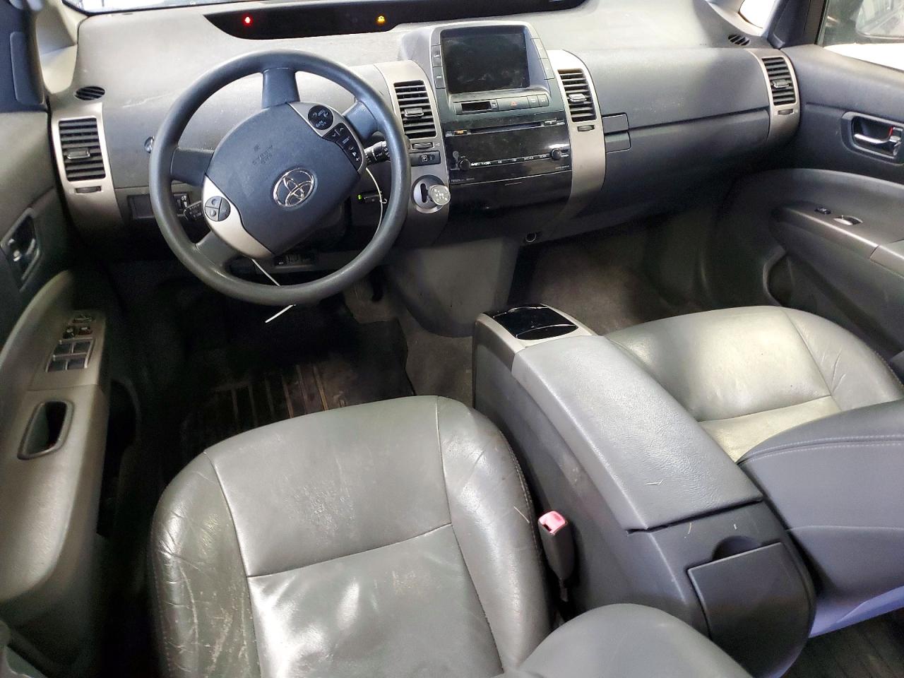 2007 TOYOTA PRIUS photo 8
