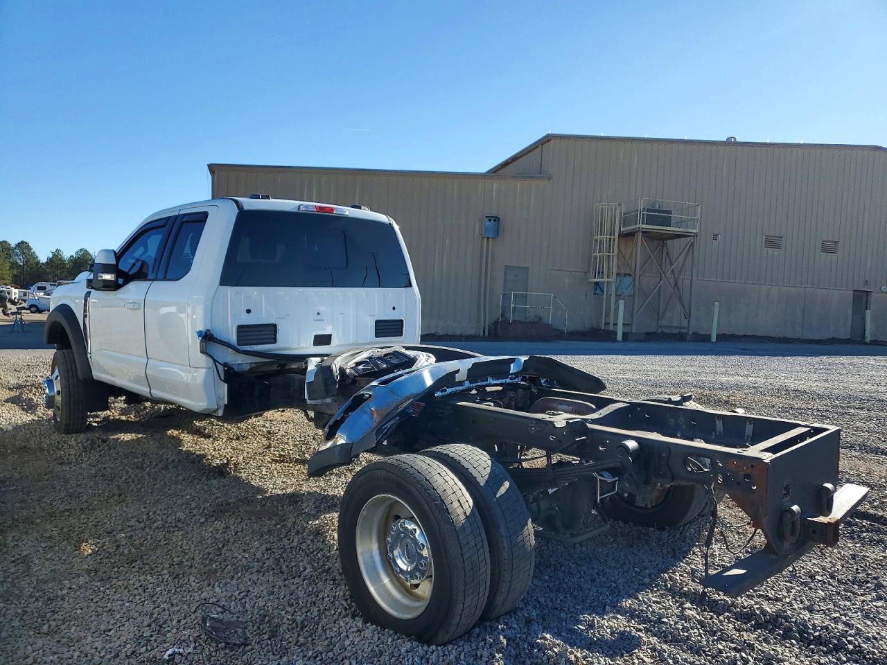 2023 FORD F550 SUPER DUTY photo 2