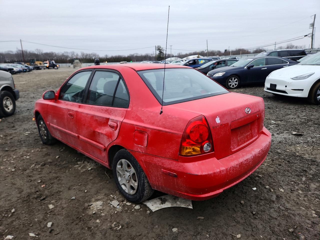 2003 HYUNDAI ACCENT GL photo 2