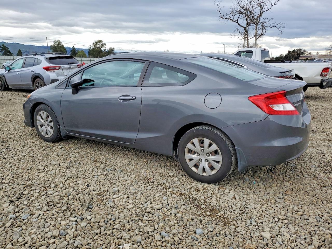 2012 HONDA CIVIC LX photo 2
