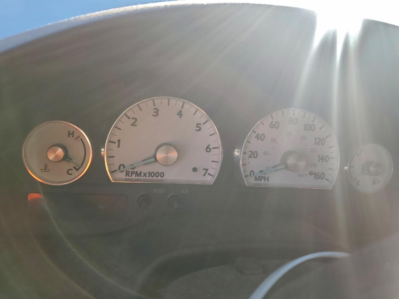 2003 FORD THUNDERBIRD photo 9