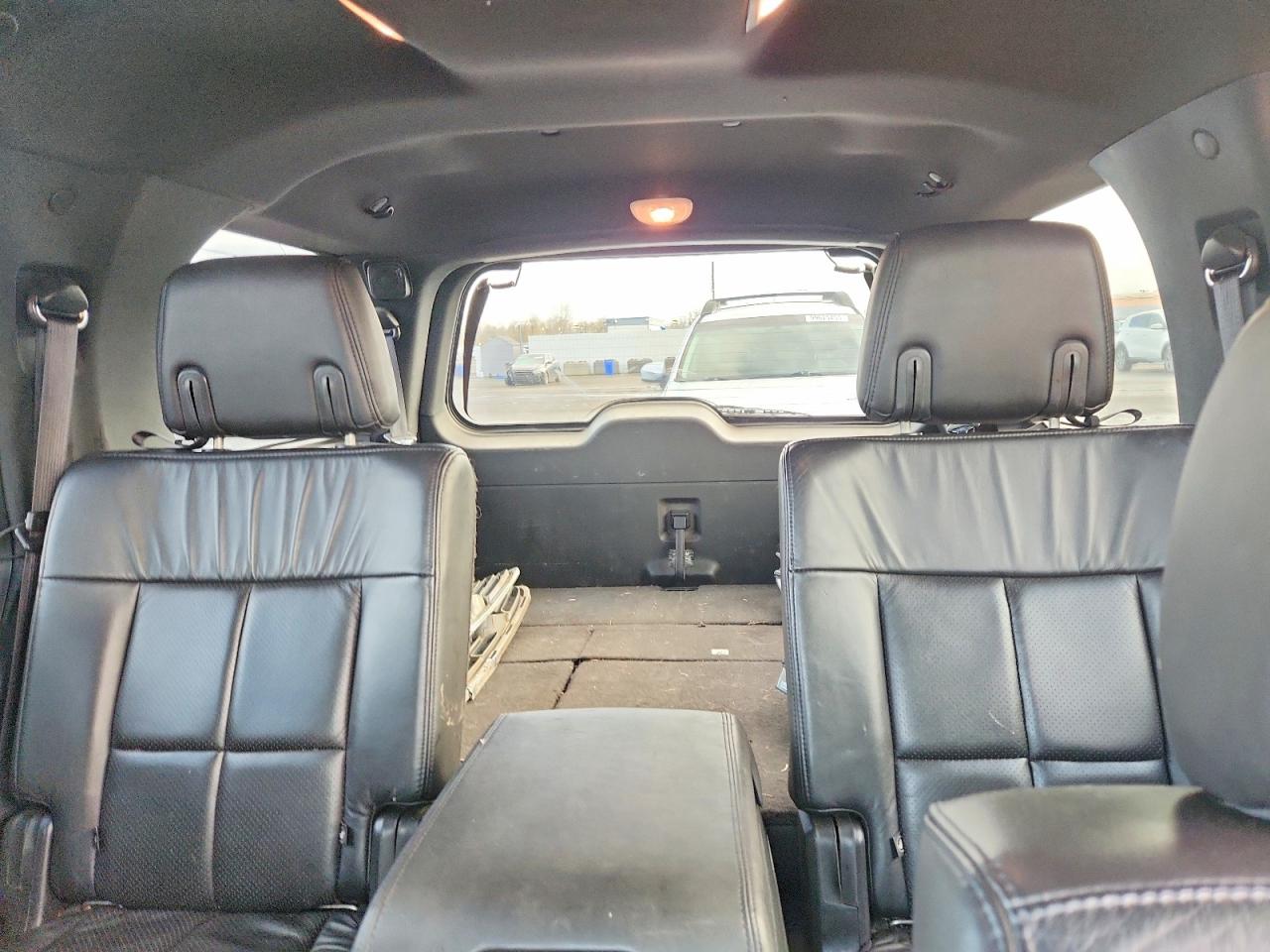 2008 LINCOLN NAVIGATOR photo 10