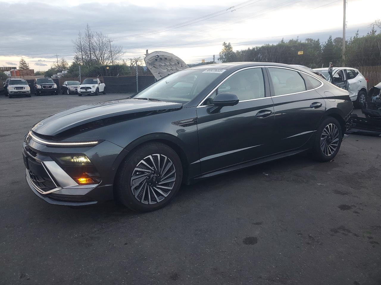 2025 HYUNDAI SONATA