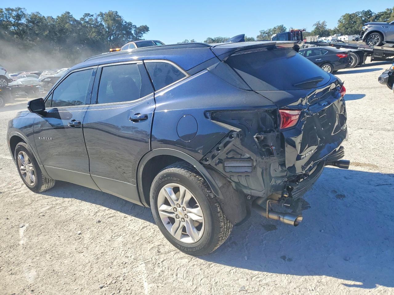 2020 CHEVROLET BLAZER 1LT photo 2