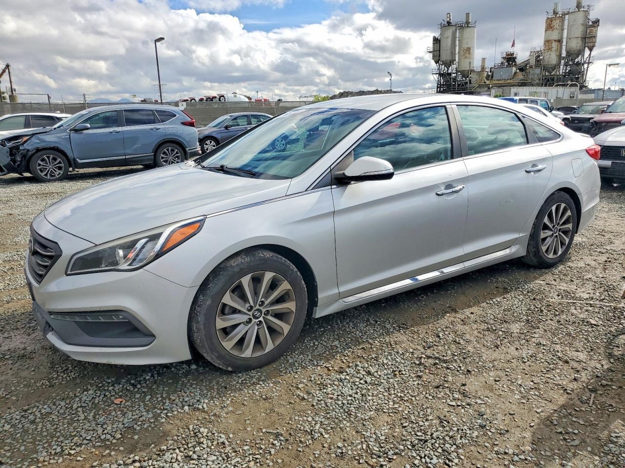 2015 HYUNDAI SONATA