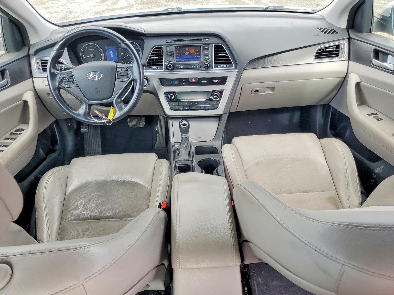 2015 HYUNDAI SONATA SPORT photo 8