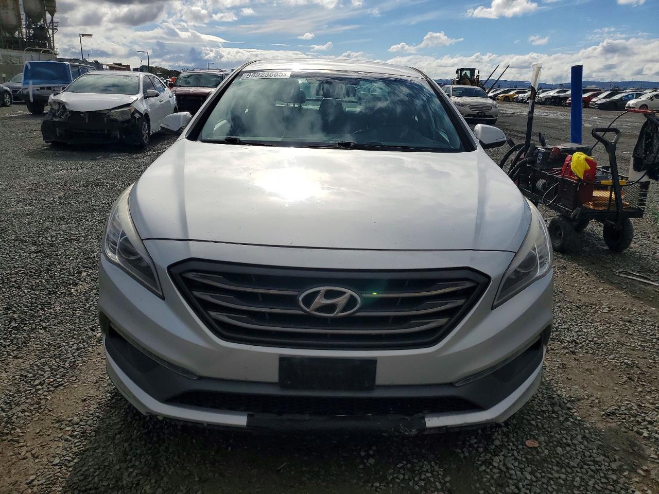 2015 HYUNDAI SONATA SPORT photo 5