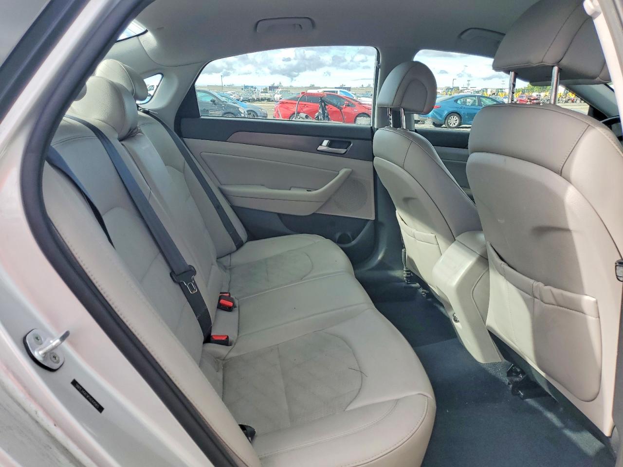2015 HYUNDAI SONATA SPORT photo 10
