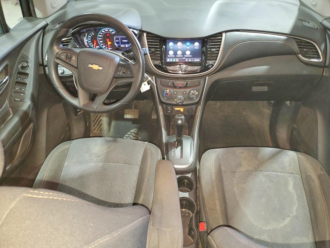 2020 CHEVROLET TRAX LS photo 8