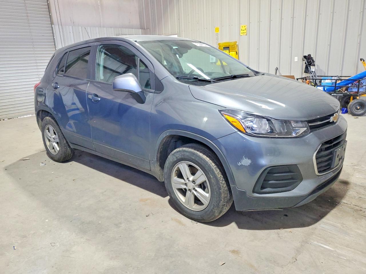 2020 CHEVROLET TRAX LS photo 4