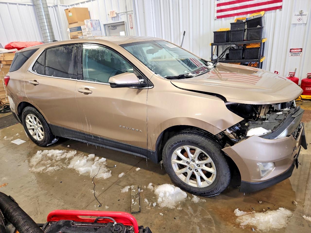 2018 CHEVROLET EQUINOX LT photo 4