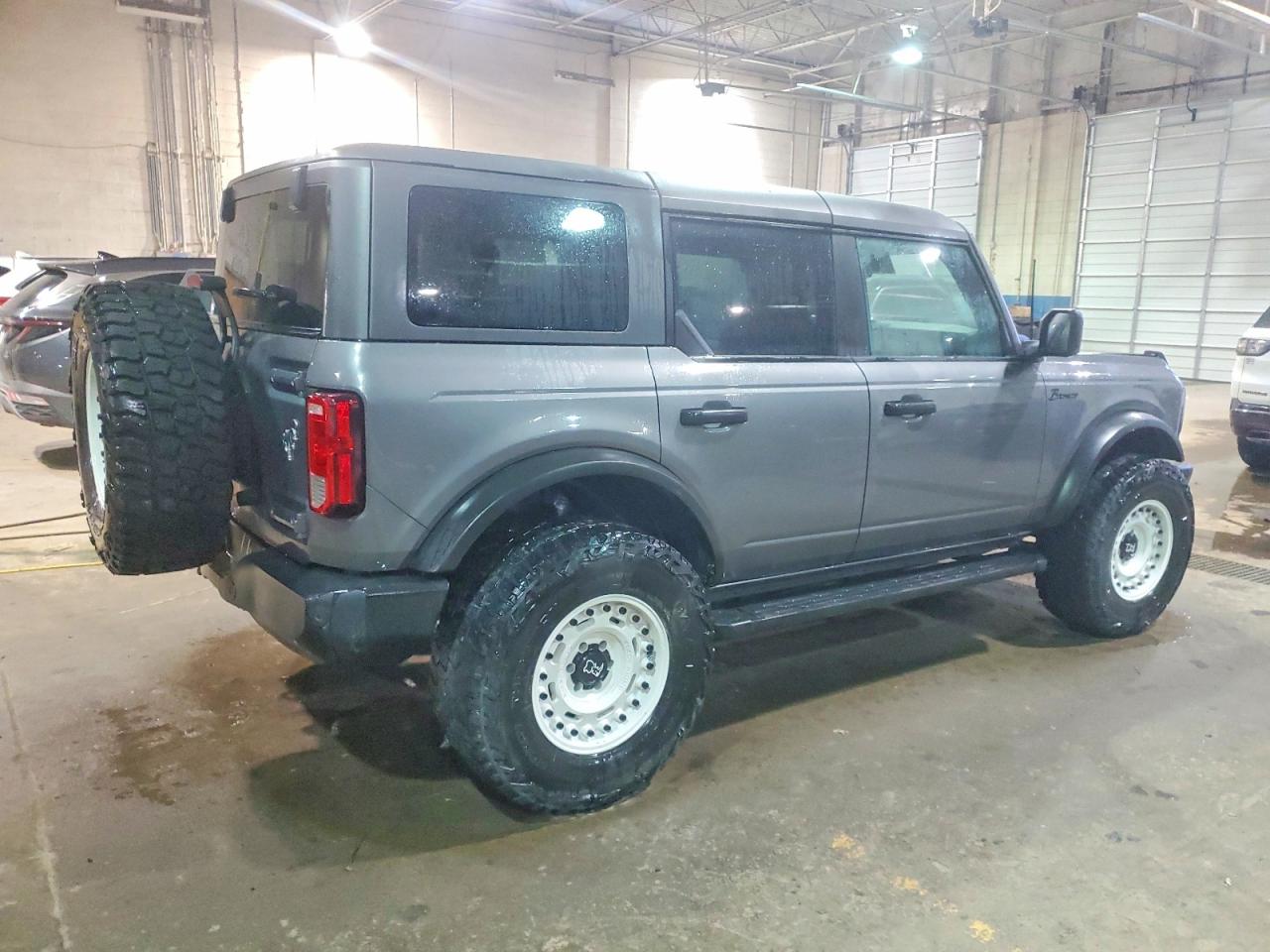 2021 FORD BRONCO BASE photo 3