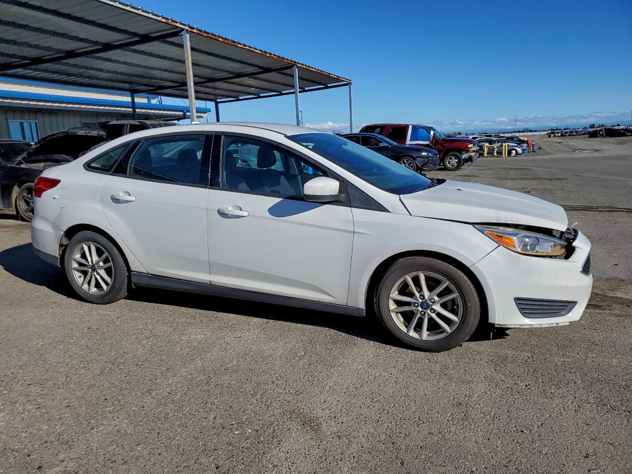 2018 FORD FOCUS SE photo 10