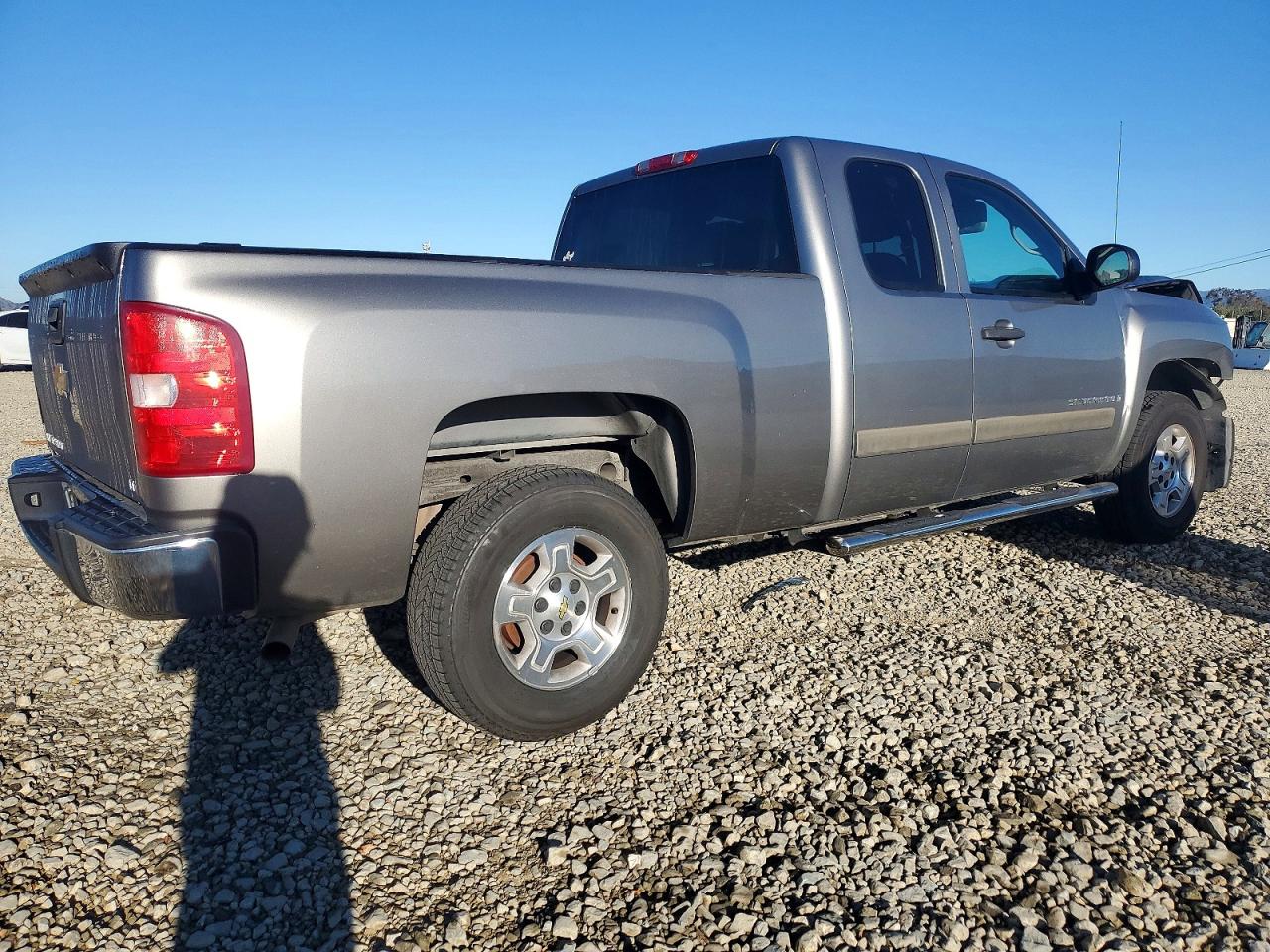 2007 CHEVROLET SILVERADO C1500 photo 3