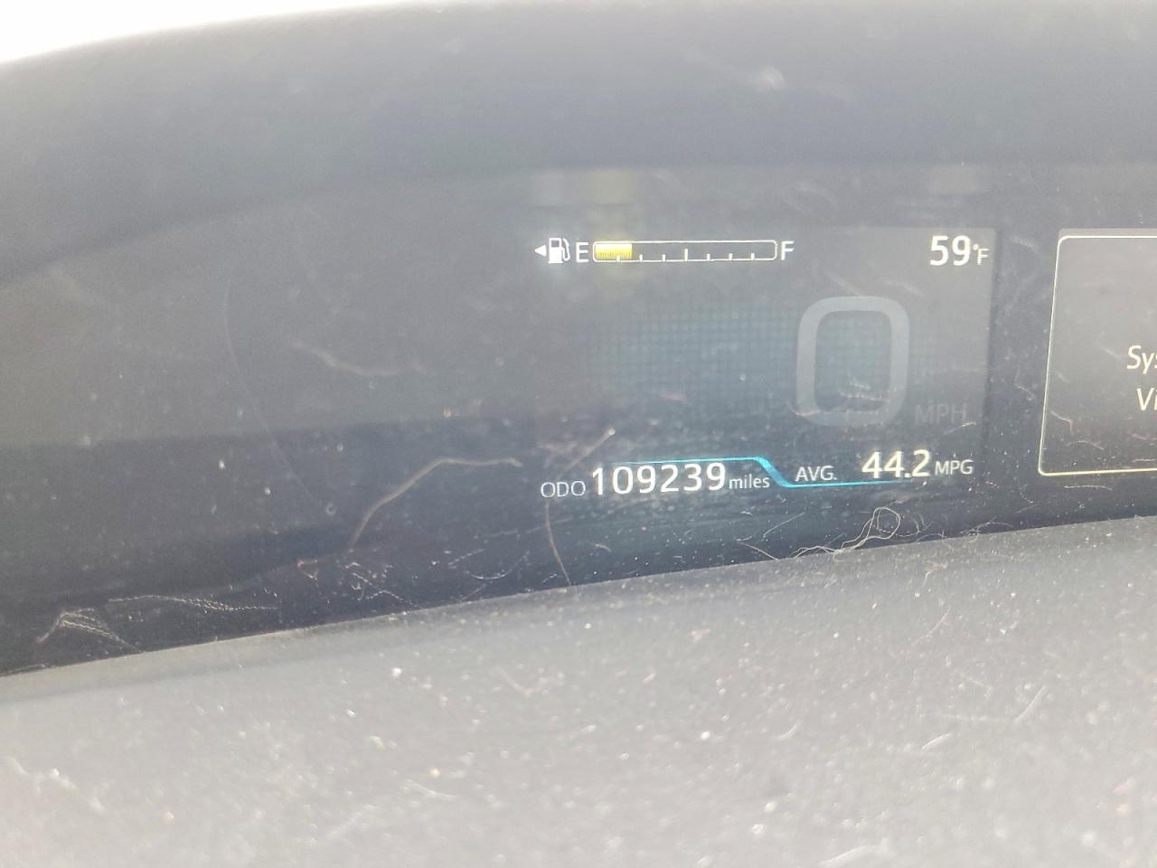 2016 TOYOTA PRIUS photo 9