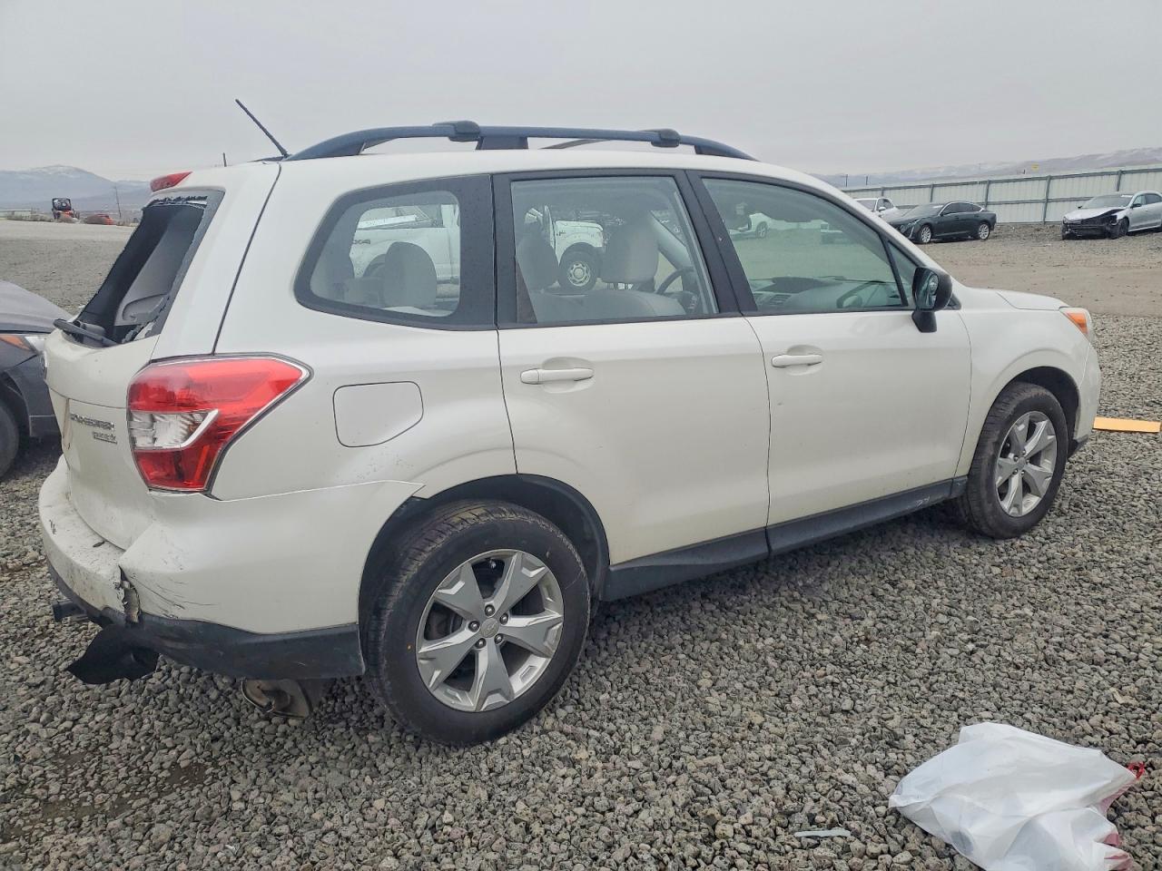 2015 SUBARU FORESTER 2.5I photo 3