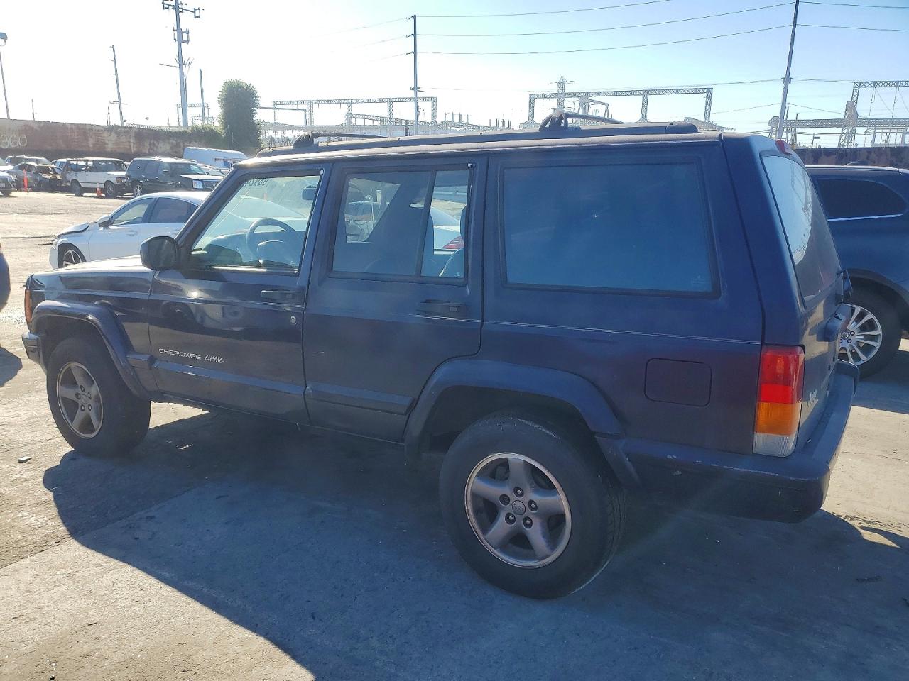 1998 JEEP CHEROKEE SPORT photo 2